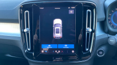 Volvo XC40 2.0 B3P Core 5dr Auto Petrol Estate